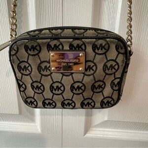 Micheal Kors Black and Tan Crossbody Bag